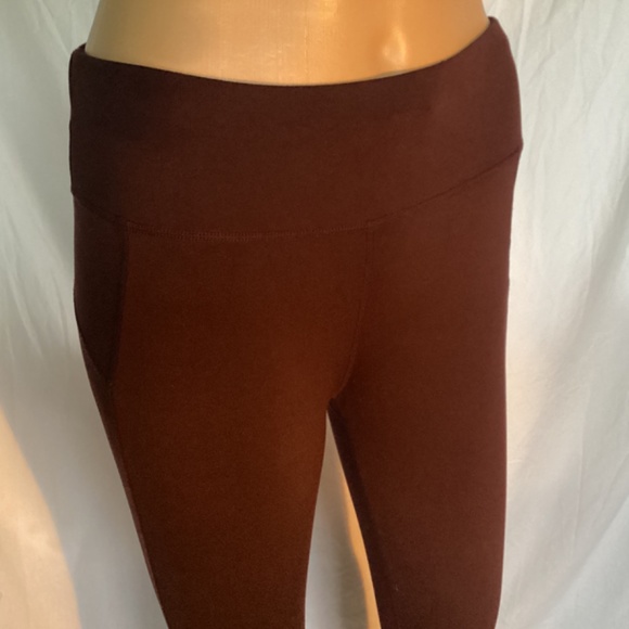 Sweaty Betty All Day 7/8 Contour Leggings - Butter Soft. Eggplant. M. - Picture 4 of 5
